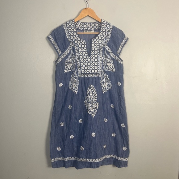 Roller Rabbit Faith Dress, Chambray denim white size medium cotton - Picture 3 of 9